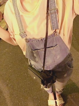 「ピンクTシャツ」｜「アイテム（オールインワン・サロペット）」を使った、ssyuiiiさん（レディース・161cm）の夏コーディネート