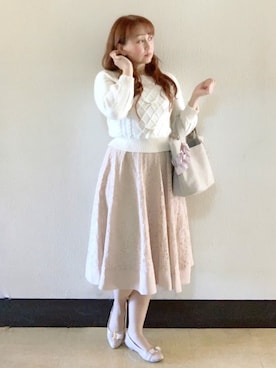 「tocco closet（トッコ　クローゼット）のりぼん付きケーブル編みスクエアネックニット（ニット/セーター、ホワイト系）」を使った、♡ m i c h i ♡さん（レディース・158cm）の秋コーディネート