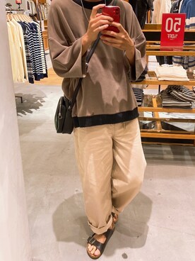 「Lee（リー）のアイテム（サンダル）」を使った、Daichiさん（メンズ・179cm）の秋コーディネート