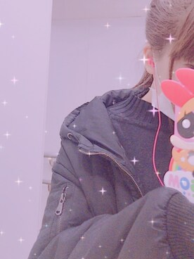「E hyphen world gallery（イーハイフンワールドギャラリー）のアイテム（ニット/セーター、ブラック系）」を使った、💕さん（レディース・161cm）の冬コーディネート