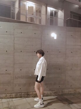 「Alexander McQueen（アレキサンダーマックイーン）のアイテム（その他シューズ）」を使った、Liu さん（レディース・159cm）の春コーディネート