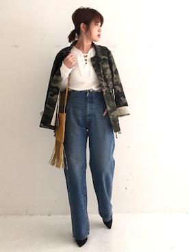 「アイテム（ミリタリージャケット）」を使った、YUKO さん（レディース・156cm）の冬コーディネート