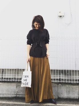 「アイテム（ブーティ）」を使った、YUKO さん（レディース・156cm）の秋コーディネート