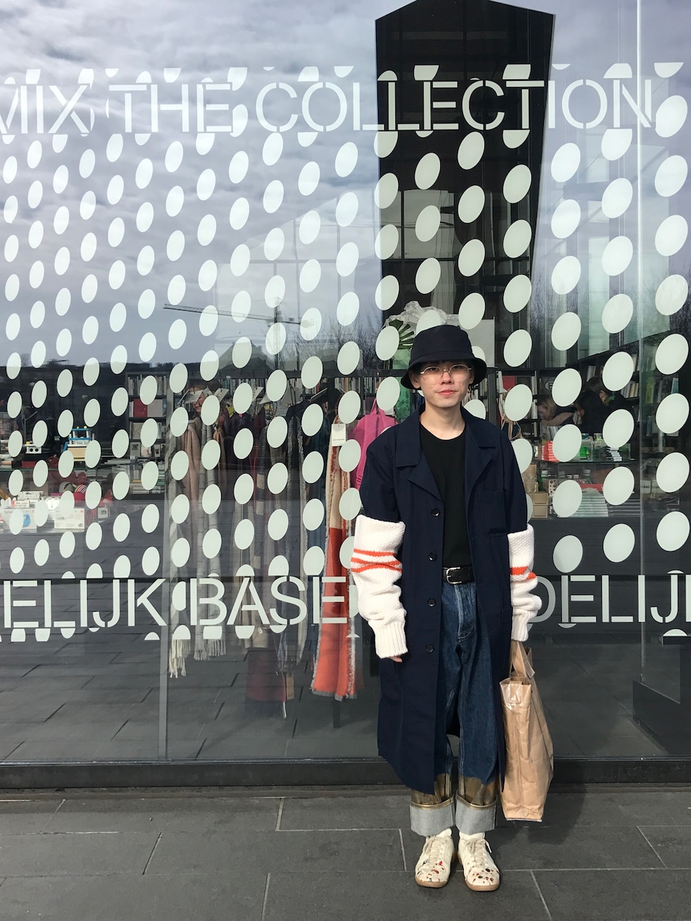 「GroundY、Maison Martin Margiela、LOEWE、COMME des GARCONS、ootd、wiwt、men」｜「GROUND Yのアイテム（ジャケット/アウター、ブルー系）」を使った、じゃいれん / Jirehさん（メンズ・165cm）の春コーディネートの1枚目の写真