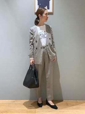 「Tシャツ/カットソー」｜「アイテム（ノーカラージャケット）」を使った、藤田（fujita）さん（レディース・157cm）の秋コーディネート