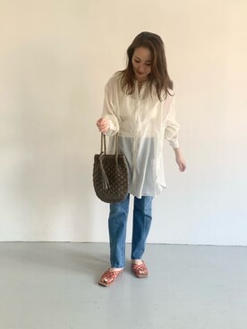 「RODE SKO（ロデスコ）のMARIA タッセルペーパーショルダー（ショルダーバッグ）」を使った、sayaさん（レディース・162cm）の春コーディネート