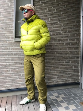 「ARC'TERYX（アークテリクス）のアイテム（チノパンツ）」を使った、やすひろさん（メンズ・177cm）の秋コーディネート