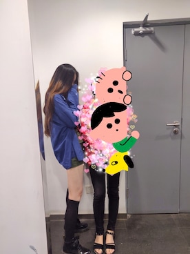 「LEDINのアイテム（シャツ/ブラウス、ブルー系）」を使った、小秋褲さん（レディース・167cm）の夏コーディネート