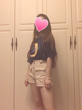 「C&Aのアイテム（Tシャツ/カットソー、ブルー系）」を使った、小秋褲さん（レディース・167cm）の夏コーディネート