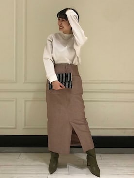 「ビーズバッグ」｜「アイテム（スウェット）」を使った、山口さん（レディース・160cm）の冬コーディネート