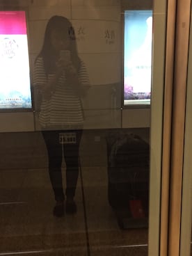 「stripes」｜「アイテム（スリッポン）」を使った、Michelle Luiさん（レディース・155cm）の夏コーディネート