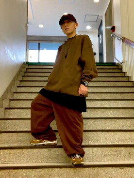 「無地党」｜「アイテム（アクセサリー）」を使った、龍一 (The Loveless)®︎さん（メンズ・168cm）の秋コーディネート