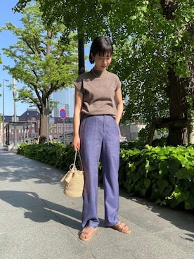 「アイテム（サンダル、ゴールド系）」を使った、柴田（shibata)さん（レディース・164cm）の春コーディネート