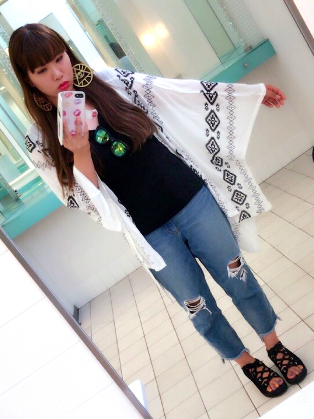 「カジュアルコーデ、ギャルコーデ、倖田來未風コーデ、夏コーデ」｜「GAL FITのアイテム（その他アウター、ホワイト系）」を使った、さぴ姫さん（レディース・165cm）の夏コーディネートの1枚目の写真