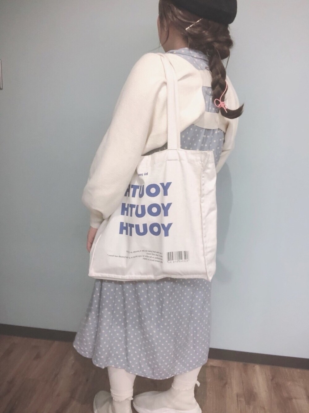 「休日スタイル、お洒落さんとつながりたい、冬、ニットコーデ、着回しコーデ、今日のコーデ、ラクチンコーデ、ベレー帽、ワンピース、ウィッグ」｜「LINEASTORIAの【フルウィッグ・ロング】HEART BEATロングストレート（ウィッグ、その他）」を使った、えかさん（レディース・153cm）の冬コーディネートの1枚目の写真