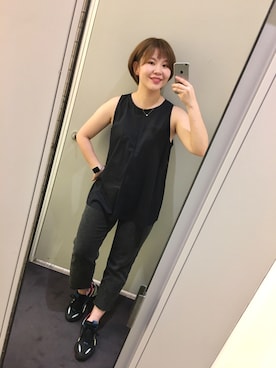 「SHASHI（シャシ）のアイテム」を使った、77奇奇琦琦さん（レディース・165cm）の秋コーディネート