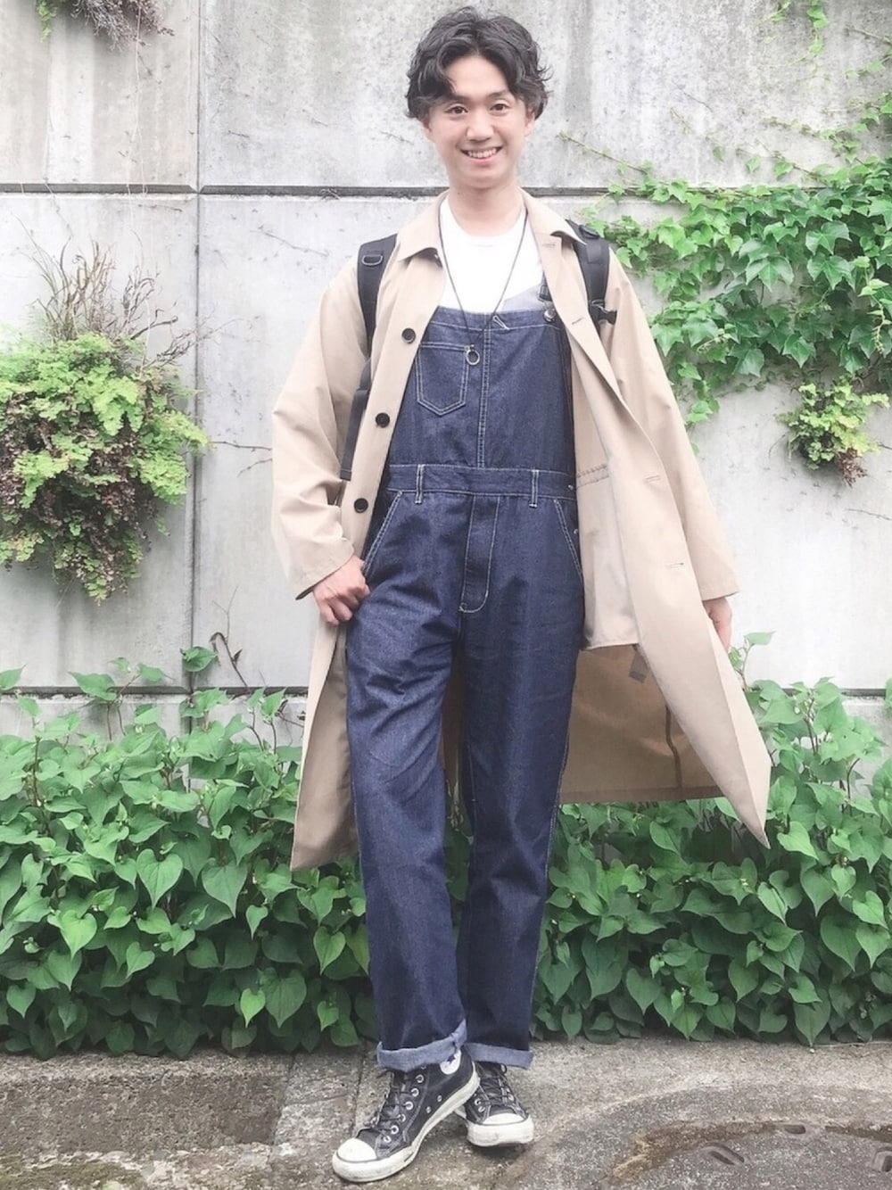 Converse コンバース オールスターのサイズ感や ハイカットやベージュ色 レザーを用いたおすすめコーデもご紹介 Unisize ユニサイズ