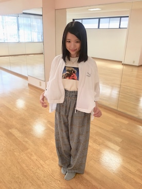 「PUMA」｜「アイテム（マウンテンパーカー）」を使った、牧野 なな子さん（レディース・152cm）の春コーディネート