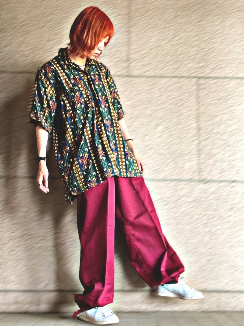 「ニッカポッカ、ストリート、柄シャツ、オーバーサイズ、ビッグシルエット、作業着、スタンスミス、古着、メンズライク、ぼくのせかい」｜「usedのアイテム（シャツ/ブラウス、グリーン系）」を使った、みみたろうさん（レディース・166cm）の夏コーディネートの1枚目の写真
