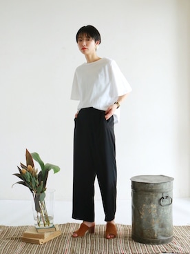 「NOMBRE IMPAIR（ノンブルアンペール）のアイテム（サンダル）」を使った、watanabe.さん（レディース・163cm）の春コーディネート