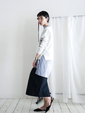 「ホワイト×ネイビー」｜watanabe.さん（レディース・163cm）の冬コーディネート