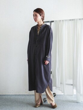 「スリットパンツ」｜「アイテム（シャツワンピース）」を使った、watanabe.さん（レディース・163cm）の春コーディネート