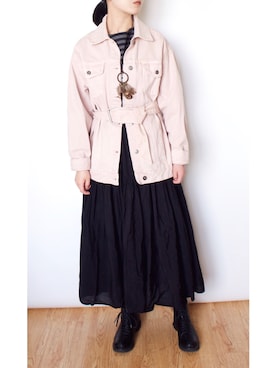 「アイテム（デニムジャケット、ピンク系）」を使った、YISUUさん（レディース・163cm）の春コーディネート