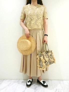 EXBYさんのコーディネート