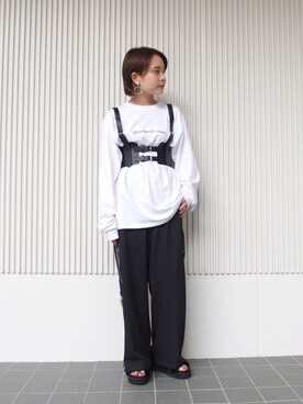 Sasahara Maikoさんの「ANACHY 刺繍ロゴ L/S TEE」を使ったコーディネート