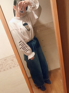 「rivet & surge（リベットアンドサージ）のアイテム（トップス、ベージュ系）」を使った、とぅんさん（レディース・158cm）の春コーディネート
