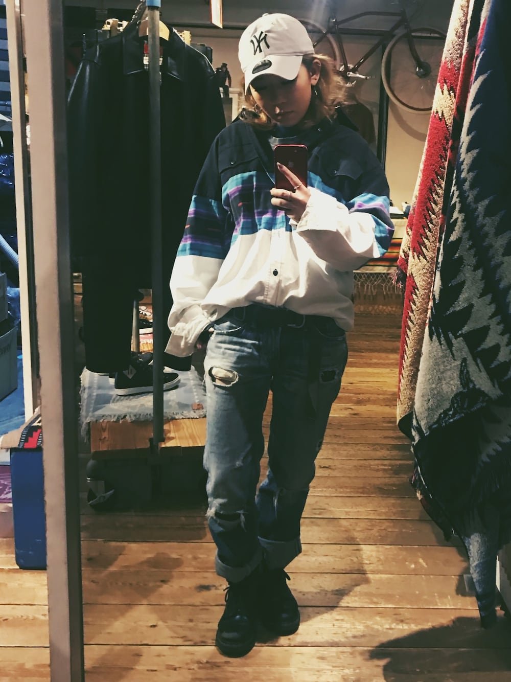 「street、NEWERA、EDWIN、デニム、ストリート、原宿、古着、Dr.Martens、ブーツ、used」｜「NEW ERAのWEGO/NEW ERA 9TWENTY（キャップ、グレー系）」を使った、SAZKIさん（レディース・153cm）の秋コーディネートの1枚目の写真