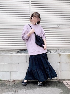 「アイテム（スウェット、パープル系）」を使った、まりんさん（レディース・155cm）の春コーディネート