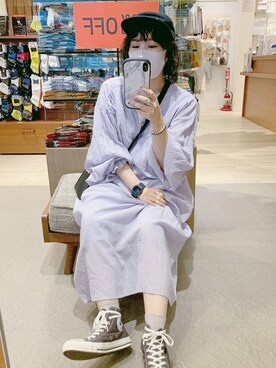 「パープル×黒」｜「アイテム（帽子）」を使った、まりんさん（レディース・155cm）の夏コーディネート