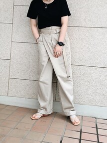 まりん｜MAISON EUREKAのチノパンツを使ったコーディネート - WEAR