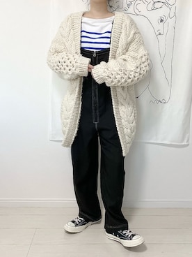 「ALLUMER（アリュメール）のアイテム（トップス）」を使った、まりんさん（レディース・155cm）の秋コーディネート