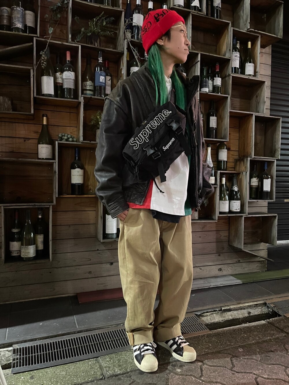 「古着MIX、supreme、adidas、スーパースター、リーバイス、street、streetstyle、streetfashion、ray ban」｜「Supreme のアイテム（ポロシャツ、その他）」を使った、lower   yukariさん（レディース・155cm）の冬コーディネートの1枚目の写真