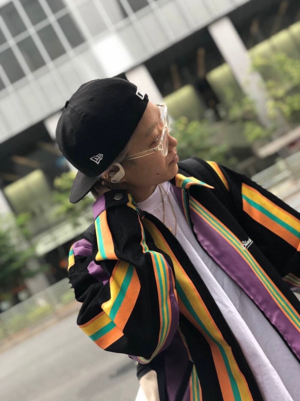 「ストリート、blackeyepatch、PROCLUB、NEW ERA、street、streetstyle、streetfashion」｜「BlackEyePatchのアイテム（デニムジャケット、その他）」を使った、lower   yukariさん（レディース・155cm）の冬コーディネートの1枚目の写真