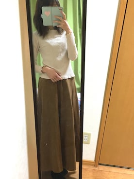 「niko and...（ニコアンド）のPタックギャザースカーチョ（パンツ、ブラウン系）」を使った、みゃいさん（レディース・161cm）の冬コーディネート