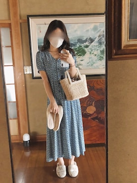 「フラワープリント」｜「アイテム（腕時計）」を使った、yumiさん（レディース・163cm）の夏コーディネート