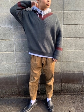 ニット セーターを使った パーカーレイヤード のメンズ人気ファッションコーディネート Wear