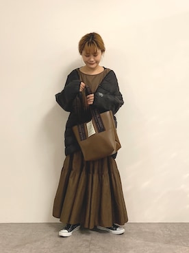 「シアタープロダクツ(THEATRE PRODUCTS)」｜「アイテム（ダウンジャケット/コート）」を使った、norico さん（レディース・160cm）の秋コーディネート