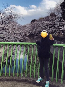 「チャックテイラー」｜「アイテム（ダウンジャケット/コート）」を使った、aeさん（レディース・154cm）の春コーディネート