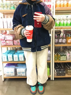 「TYAKASHAのアイテム（ジャケット/アウター）」を使った、雨山さん（レディース・153cm）の秋コーディネート