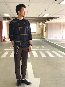 「tk.TAKEO KIKUCHI（ティーケータケオキクチ）のアイテム（スラックス）」を使った、tk.TAKEOKIKUCHI天王寺ミオさん（メンズ・179cm）の夏コーディネート