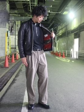 「tk.TAKEO KIKUCHI」｜「アイテム（ライダースジャケット）」を使った、tk.TAKEOKIKUCHI天王寺ミオさん（メンズ・172cm）の秋コーディネート