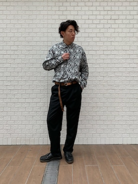 「tk.TAKEO KIKUCHI（ティーケータケオキクチ）のアイテム（パンツ）」を使った、tk.TAKEOKIKUCHI天王寺ミオさん（メンズ・175cm）の春コーディネート