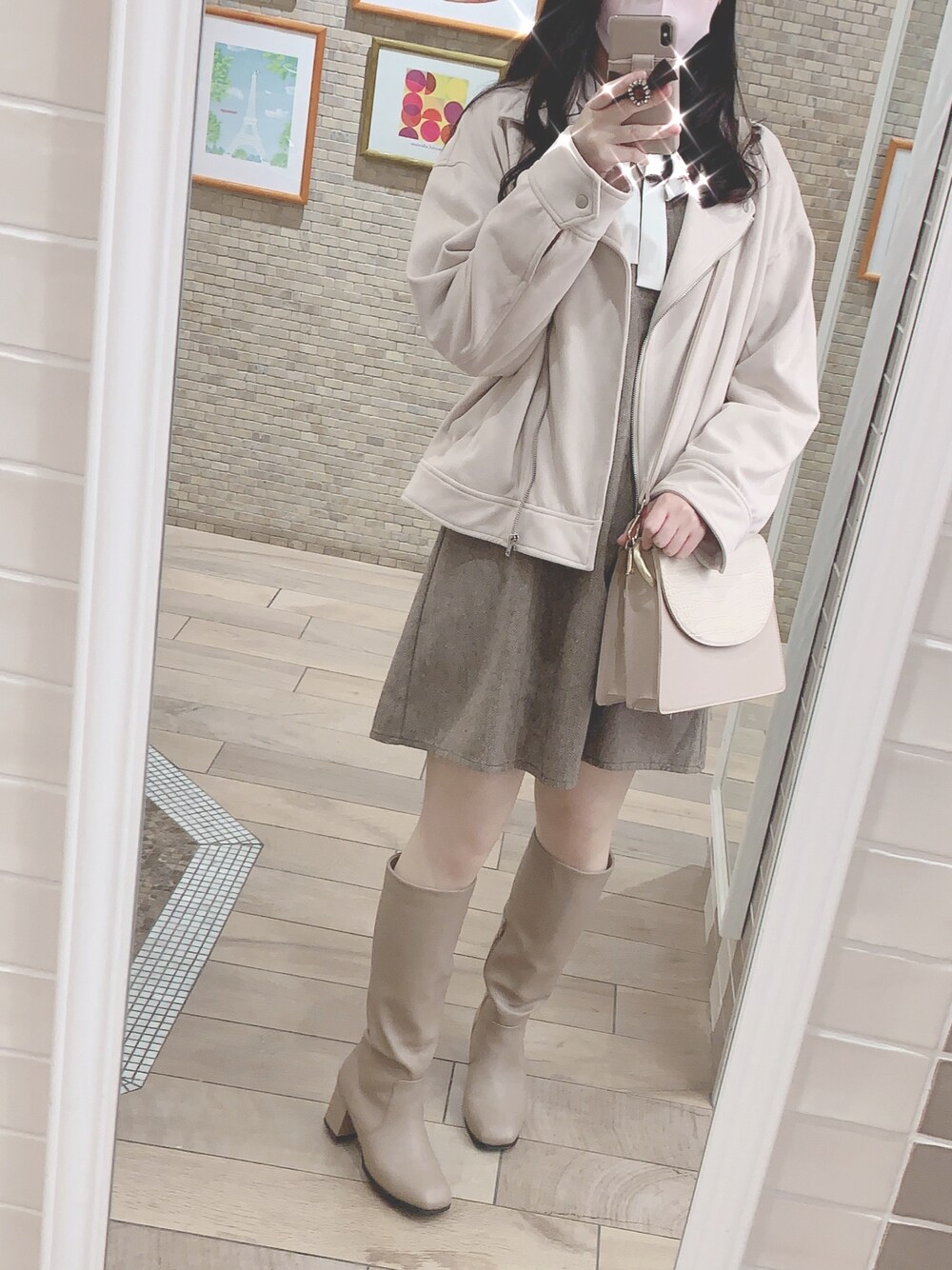 「MAJESTIC LEGON、OLIVE des OLIVE、HoneySalon」｜「MAJESTIC LEGONのドッキングボウタイミニワンピ（ワンピース、ブラウン系）」を使った、ｙ໒꒱.°さん（レディース・159cm）の夏コーディネートの1枚目の写真
