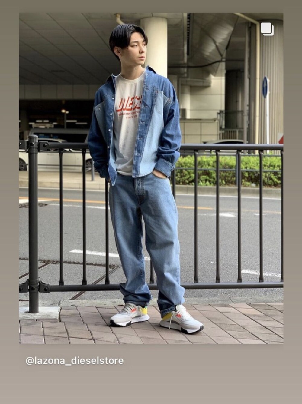 「diesel、ラゾーナ川崎」｜「DIESELのアイテム（シャツ/ブラウス、ブルー系）」を使った、カドヤンさん（メンズ・177cm）の春コーディネートの1枚目の写真