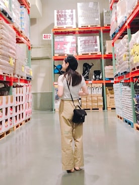 「UNIQLO（ユニクロ）のクルーネックT（半袖・秋冬モデル）（Tシャツ/カットソー、ホワイト系）」を使った、▽未央△さん（レディース）の秋コーディネート
