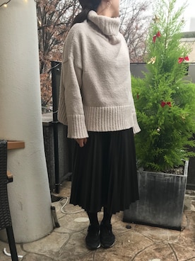 「DHOLIC（ディーホリック）のレザー調ウエストゴムプリーツスカート（スカート）」を使った、▽未央△さん（レディース・155cm）の冬コーディネート